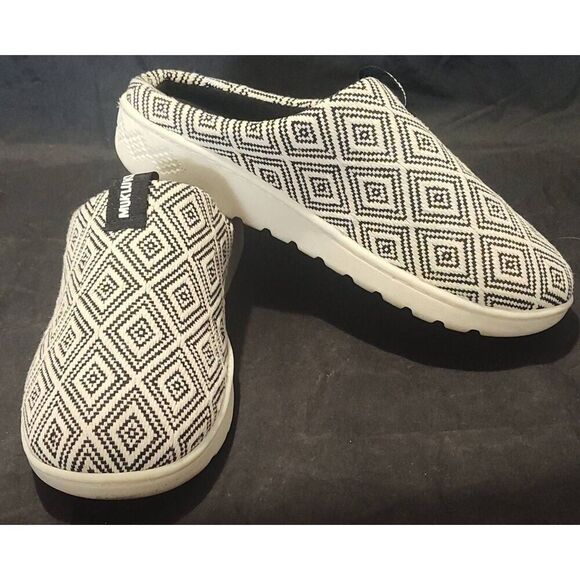 MukLuks Muk Luks women's Hailey Slippers black diamond Size 7/8 - Picture 7 of 7